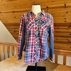 Ci Sono Women's Plaid Collection Red, Navy & White Flannel Shirt Size M